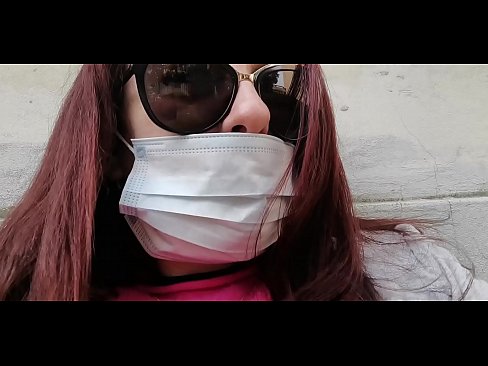 ❤️ Faigheann Nicoletta díoltas ar a comharsa agus pees ina gharáiste (Coraintín Iodálach Speisialta Covid19) ❌ Porn ardchaighdeáin linn ❌️❤
