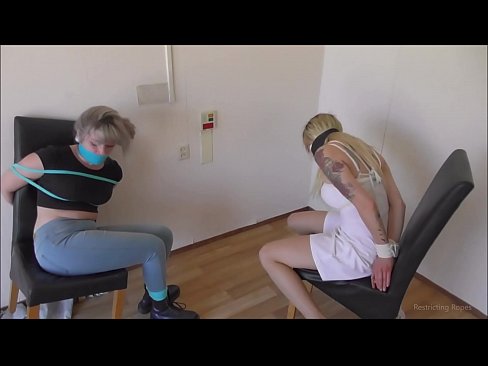 ❤️ Addicted / ceangailte agus gobáilte / cailin i bponc ❌ Porn ardchaighdeáin linn ❌️❤